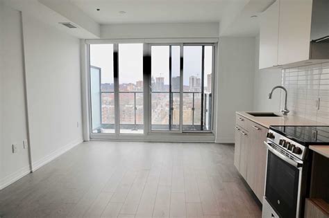 when are apartments cheapest